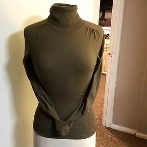 The limited xs Turtleneck sweater